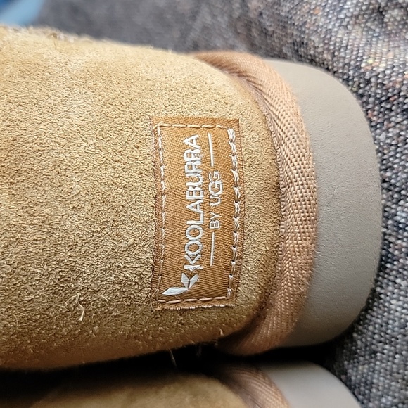 Koolaburra By Ugg Tan Suede Boots with Plush Lining - Picture 6 of 6